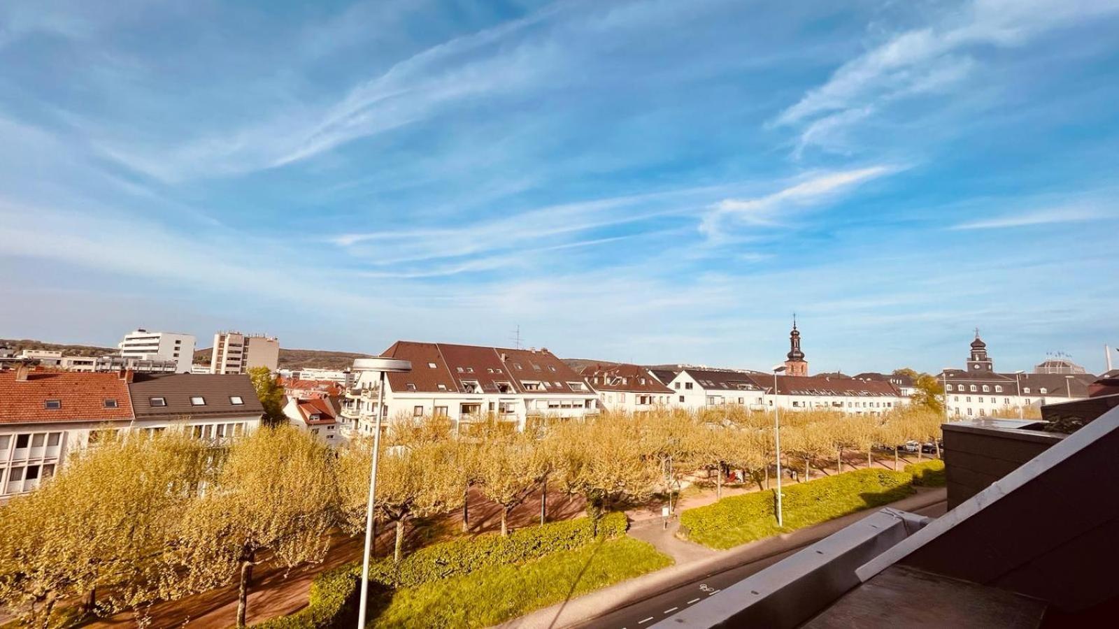 Apartment Am Schloss - Air ザールブリュッケン エクステリア 写真