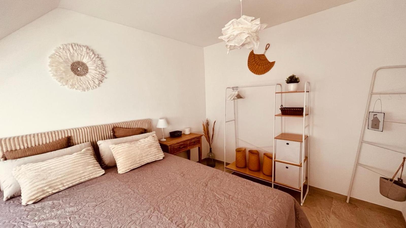 Apartment Am Schloss - Air ザールブリュッケン エクステリア 写真