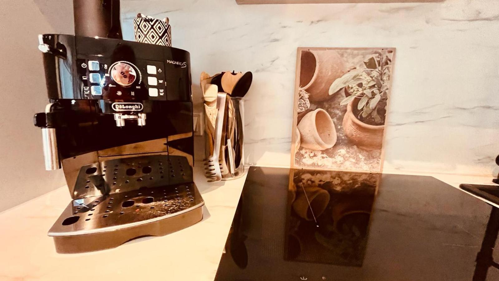 Apartment Am Schloss - Air ザールブリュッケン エクステリア 写真