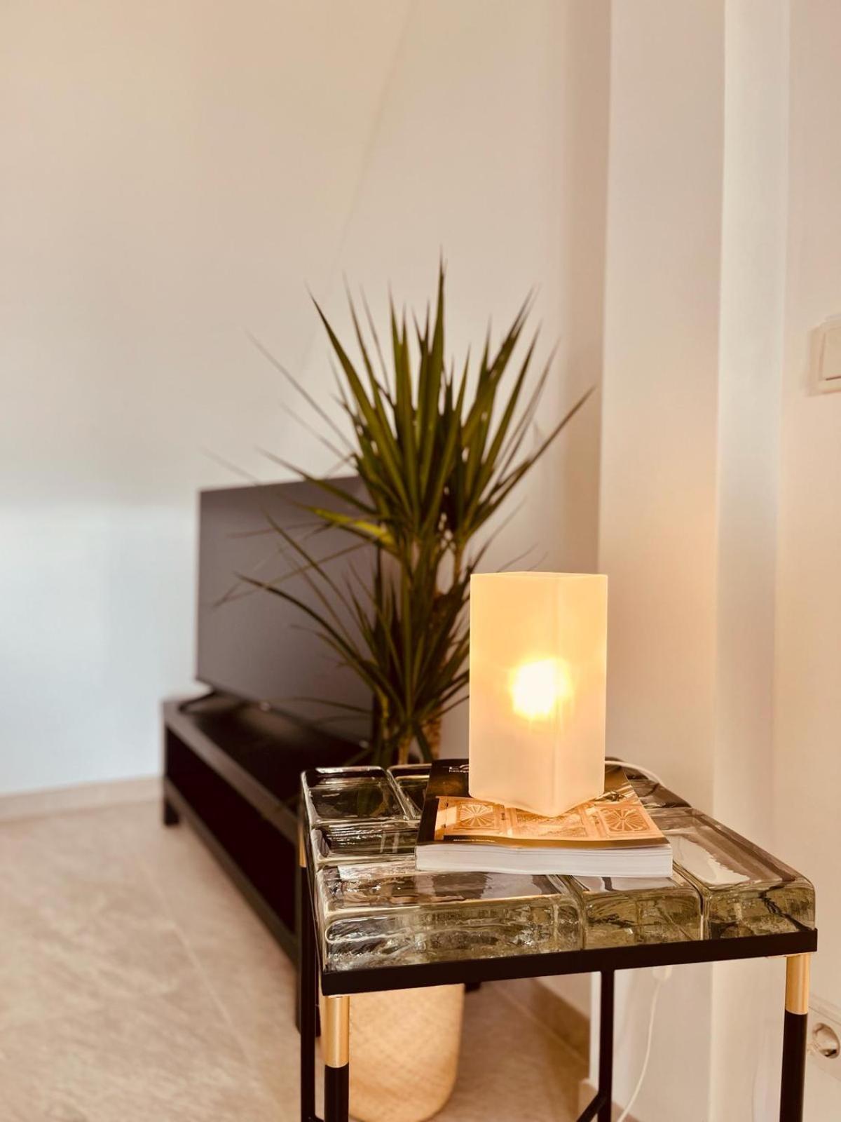 Apartment Am Schloss - Air ザールブリュッケン エクステリア 写真